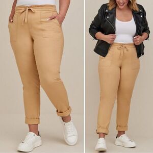 Torrid Straight Stretch Poplin Mid-Rise Tie-Front Pull On Pants